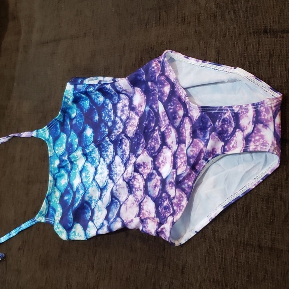 Swim Nwot Girls One Piece Mermaid Swimsuit Medium Poshmark
